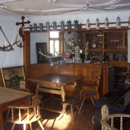 Roter Loewe Bed & Breakfast Heiligkreuzsteinach Bagian luar foto